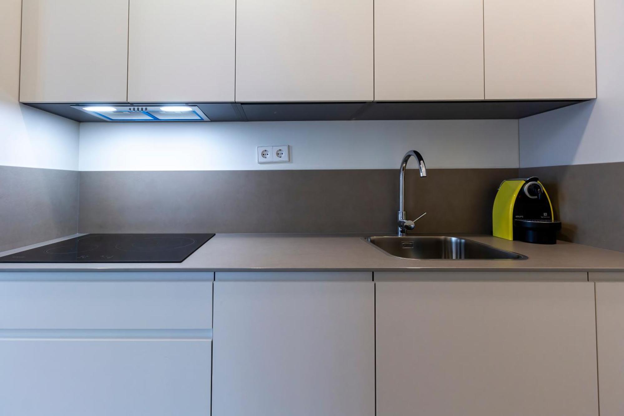 Alohamundi Puerta Osario II Apartment Sevilla Bagian luar foto