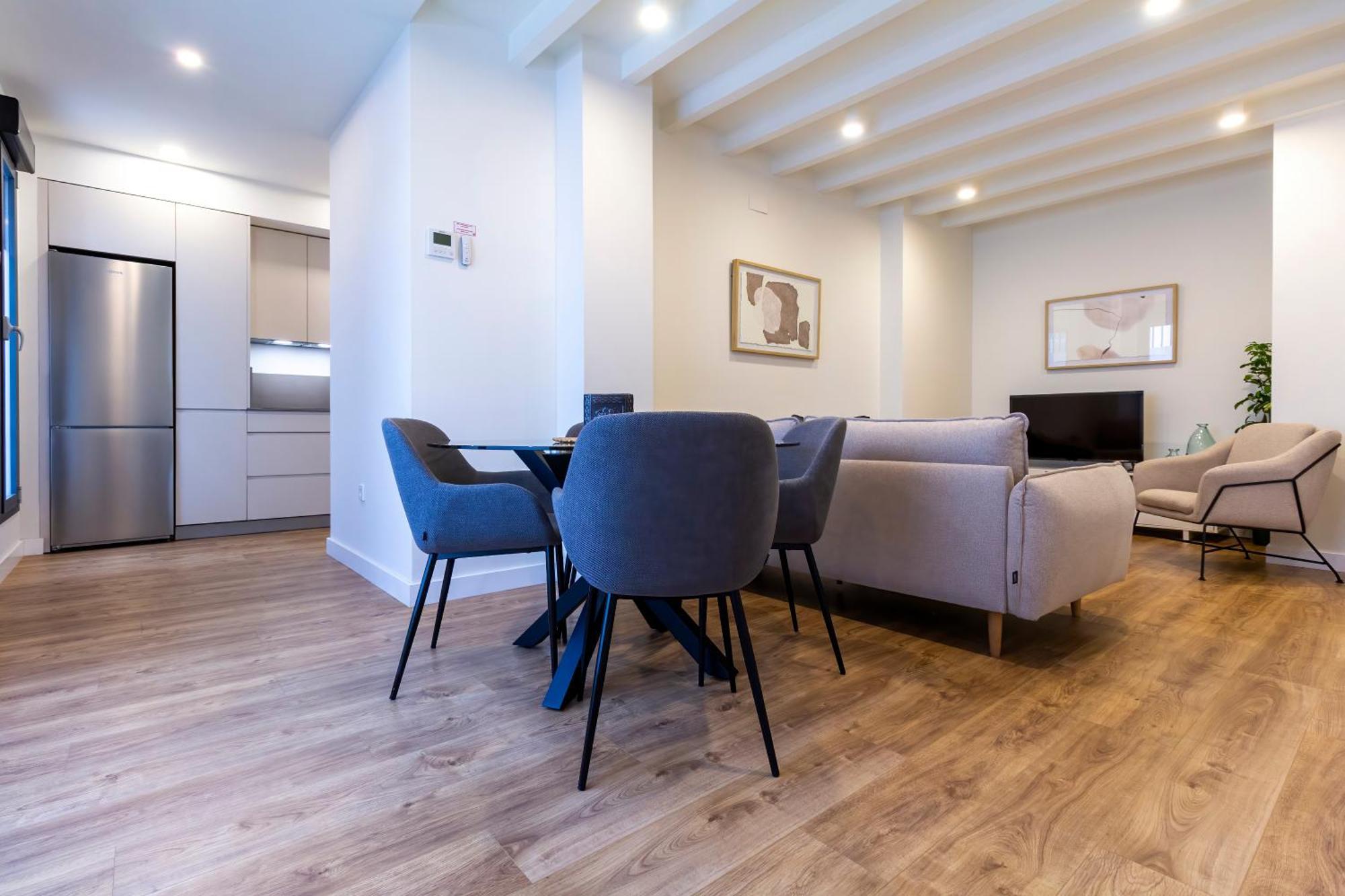 Alohamundi Puerta Osario II Apartment Sevilla Bagian luar foto